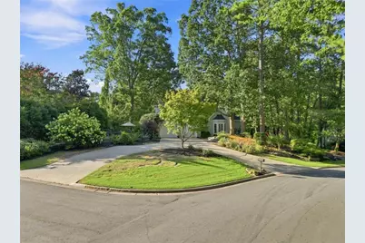 2040 Shallowford Park Manor, Roswell, GA 30075 - Photo 62