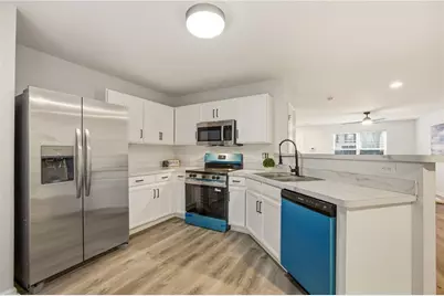 1955 Shawn Wayne Circle SE, Atlanta, GA 30316 - Photo 8
