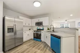 1955 Shawn Wayne Cir SE, Atlanta, GA 30316 - Photo 8