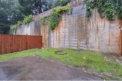 1955 Shawn Wayne Circle SE, Atlanta, GA 30316 - Photo 18