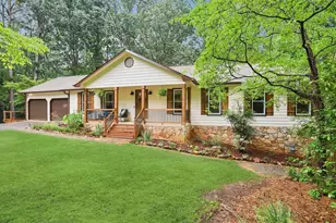 518 Pickett's Crossing, Acworth, GA 30101 - Photo 1