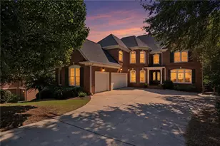 2005 Granbury Ct, Cumming, GA 30041 - Photo 2