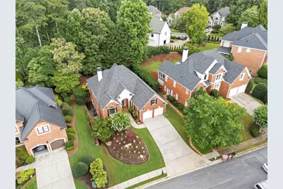 925 York Cove, Alpharetta, GA 30004 - Photo 4