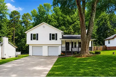 1731 Rose Garden Lane, Loganville, GA 30052 - Photo 1