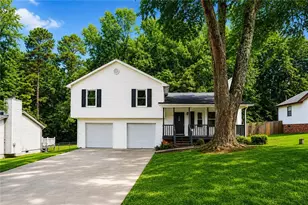 1731 Rose Garden Ln, Loganville, GA 30052 - Photo 1