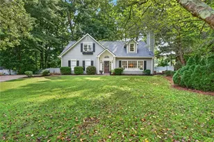 139 Stanbrough Dr, Dallas, GA 30157 - Photo 4
