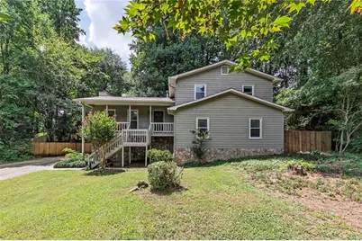 917 Andover Court, Woodstock, GA 30188 - Photo 2