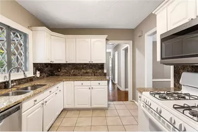 851 Cardova Drive NE, Atlanta, GA 30324 - Photo 16