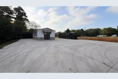 8587 Cumming Highway, Canton, GA 30115 - Photo 10