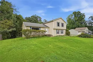 1267 Brookvale Dr, Riverdale, GA 30296 - Photo 2