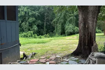 5405 Lee Circle, Forest Park, GA 30297 - Photo 6