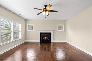 501 La Perla Dr, Sugar Hill, GA 30518 - Photo 8