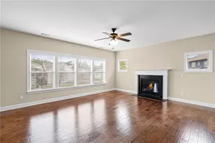 501 La Perla Dr, Sugar Hill, GA 30518 - Photo 6