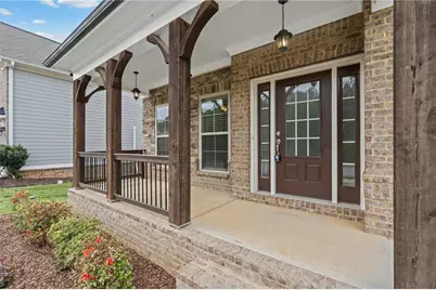501 La Perla Drive, Sugar Hill, GA 30518 - Photo 4