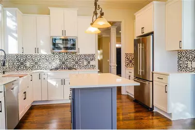1127 Ashton Bluff Drive NE, Atlanta, GA 30319 - Photo 10