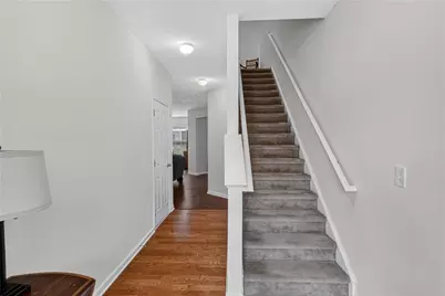 6647 Splashwater Drive, Flowery Branch, GA 30542 - Photo 4