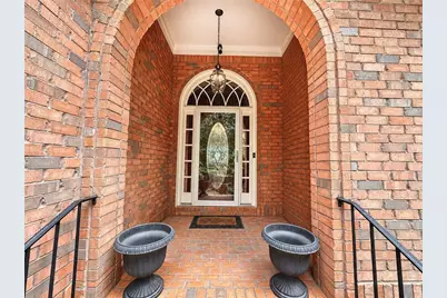 401 Sturdivant Ct, Peachtree City, GA 30269 - Photo 2