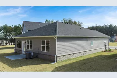 300 Bristol Boulevard, Winder, GA 30680 - Photo 2