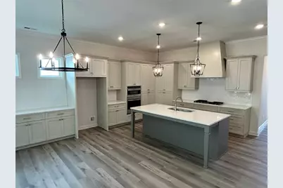 1549 Assembly Circle, Gainesville, GA 30501 - Photo 8