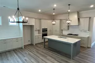 1549 Assembly Cir, Gainesville, GA 30501 - Photo 8