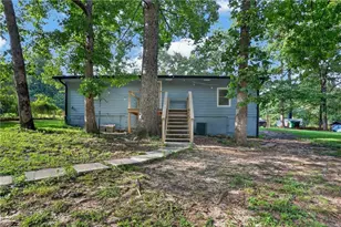 1374 Shangrila Cir, Riverdale, GA 30296 - Photo 22