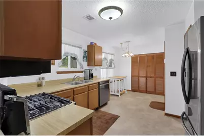 2425 Rhoanoke Drive, Duluth, GA 30096 - Photo 6