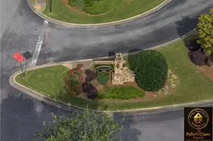 256 Ennisbrook Dr SE, Smyrna, GA 30082 - Photo 2