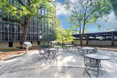 3060 Pharr Court North NW #821, Atlanta, GA 30305 - Photo 32