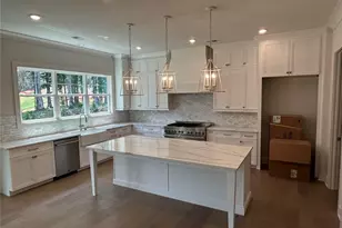 1622 Ahaluna Dr, Gainesville, GA 30501 - Photo 4