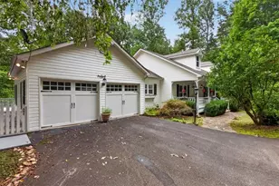 654 Oaklands Dr, Talking Rock, GA 30175 - Photo 2