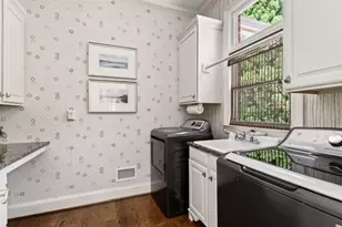 740 Riley Pl, Atlanta, GA 30327 - Photo 24