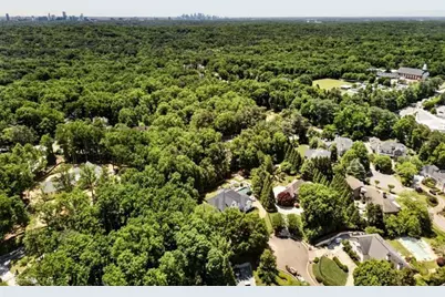 740 Riley Place, Atlanta, GA 30327 - Photo 112