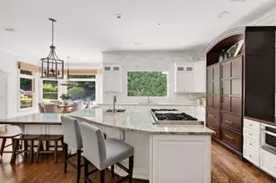 740 Riley Pl, Atlanta, GA 30327 - Photo 8