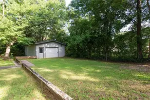1716 Green St NE, Conyers, GA 30012 - Photo 18