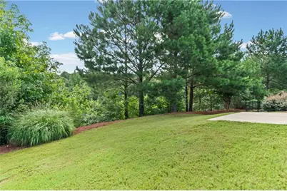 329 Sandy Springs Drive, Griffin, GA 30223 - Photo 32