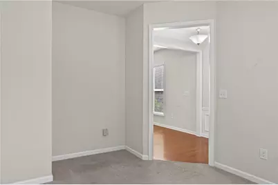 329 Sandy Springs Drive, Griffin, GA 30223 - Photo 10