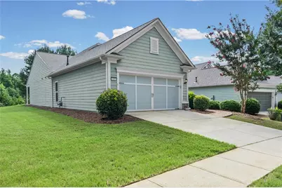 329 Sandy Springs Drive, Griffin, GA 30223 - Photo 2