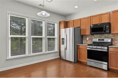 329 Sandy Springs Drive, Griffin, GA 30223 - Photo 18