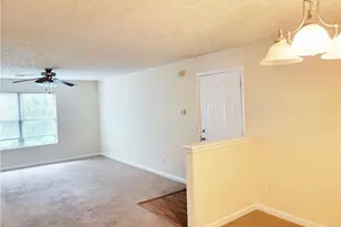 3303 Fairington Club Dr, Lithonia, GA 30038 - Photo 6