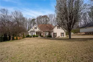 4838 Netherlands Pl, Flowery Branch, GA 30542 - Photo 2