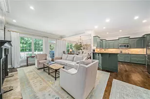 5492 Glenridge Dr, Sandy Springs, GA 30342 - Photo 1