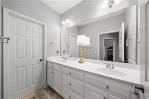 5492 Glenridge Dr, Sandy Springs, GA 30342 - Photo 32