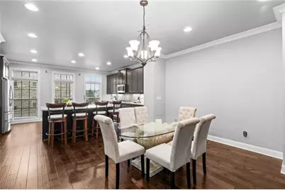 1044 Township Square, Alpharetta, GA 30022 - Photo 14