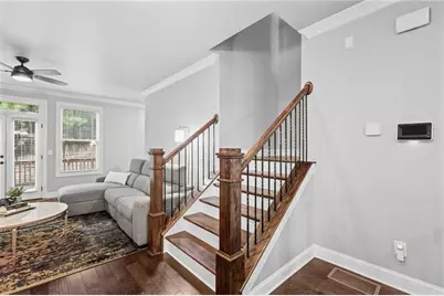 1044 Township Square, Alpharetta, GA 30022 - Photo 18