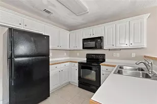 1428 Box Cir, Winder, GA 30680 - Photo 10