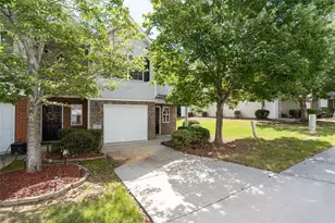 1428 Box Cir, Winder, GA 30680 - Photo 2