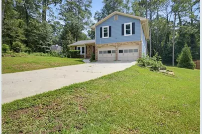 1986 Gibralter Way, Conyers, GA 30012 - Photo 38