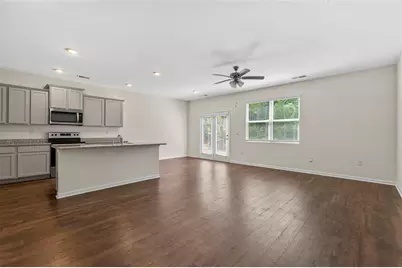 174 Hampton Circle, McDonough, GA 30253 - Photo 4