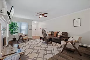 2671 Collier Dr NW, Atlanta, GA 30318 - Photo 1