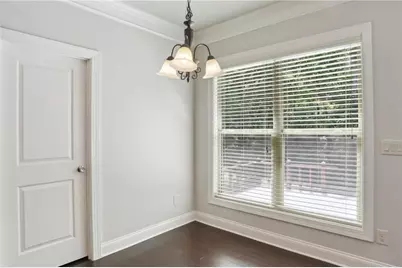1400 Roswell Manor Circle, Roswell, GA 30076 - Photo 4